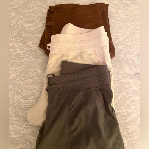 lululemon athletica Pants - Brown, bone and green Lululemon midrise joggers. Bone has a light lining. Size 8
